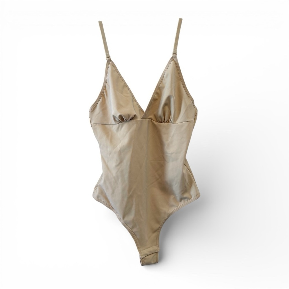 No Brand Cream Shapewear Bodysuit Size Small (Never Worn)
